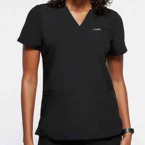 Jaanuu S 1-Pocket Tuck-In Top